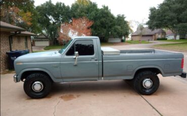 Ford-f250-diesel-6.9-1984-grey