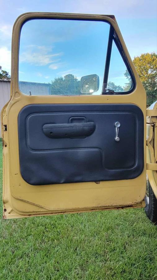 Ford-f250-explorer-amp-camper-special-34-ton-1972-yellow-2