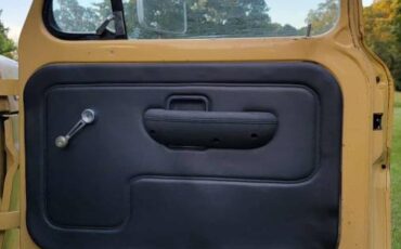 Ford-f250-explorer-amp-camper-special-34-ton-1972-yellow-6