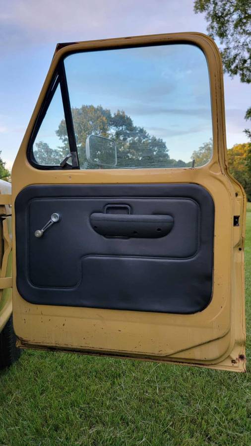 Ford-f250-explorer-amp-camper-special-34-ton-1972-yellow-6