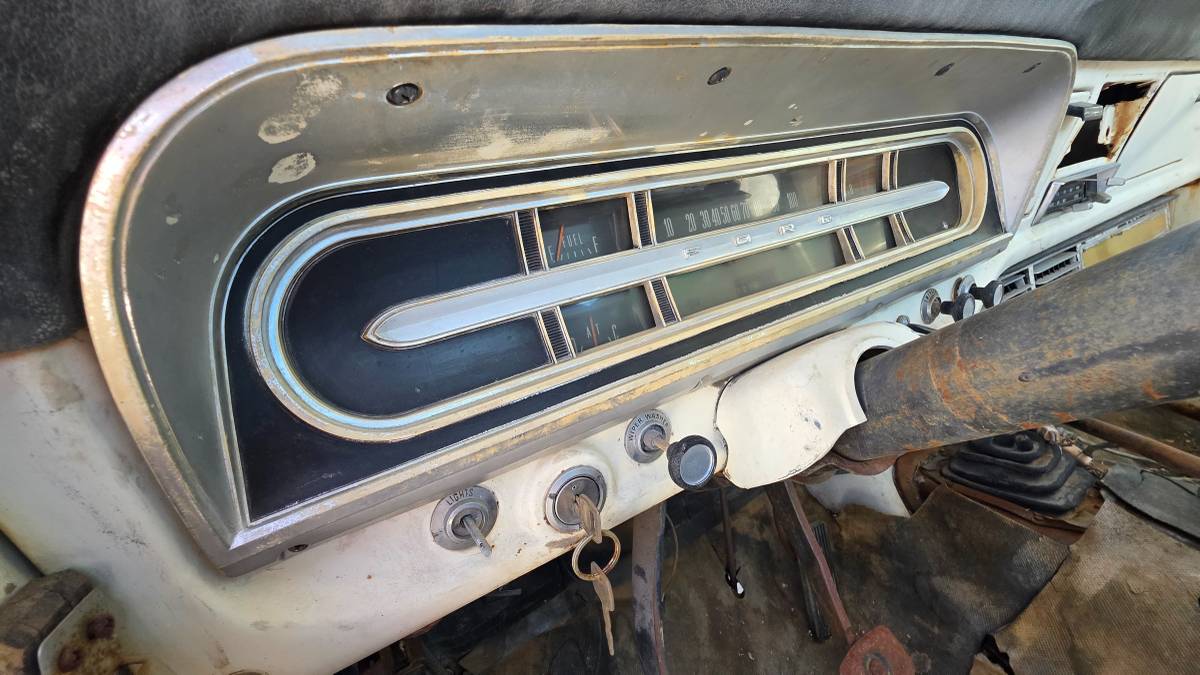 Ford-f250-highboy-1970-white-9
