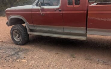 Ford-f250-super-duty-1985-red-1
