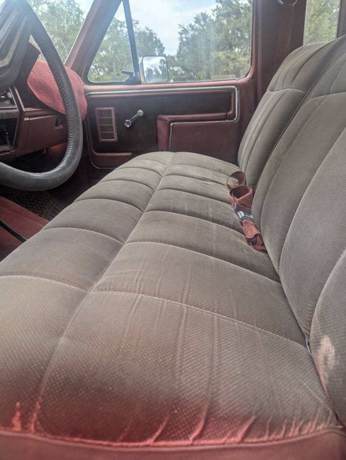 Ford-f250-super-duty-1985-red-9