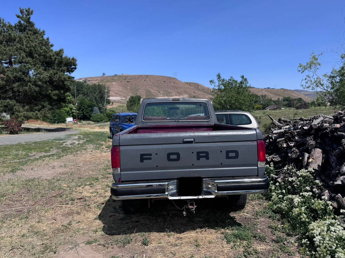 Ford-f250-super-duty-crew-cab-1989-grey