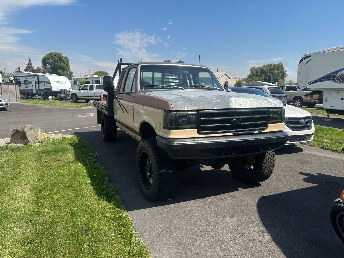 Ford-f250-super-duty-diesel-1991-brown