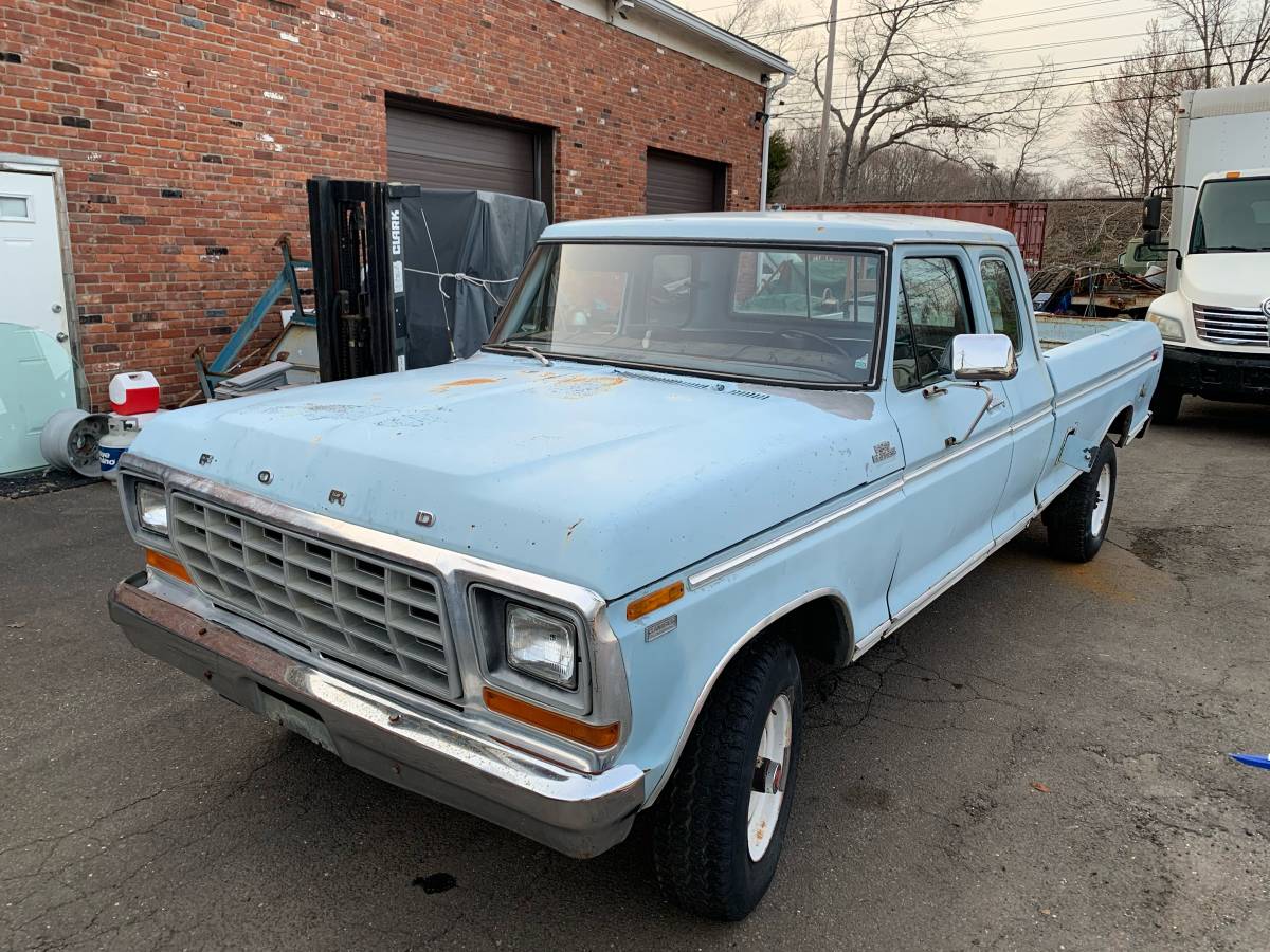 Ford-f250-x26-1979