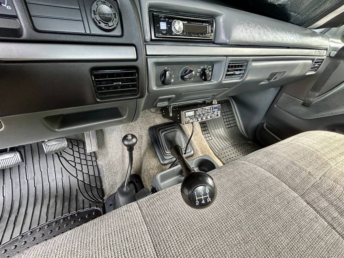 Ford-f250-xlt-4x4-1993-10