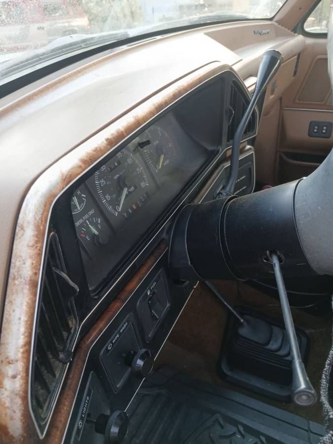Ford-f250-xlt-4x4-diesel-1991-green-10