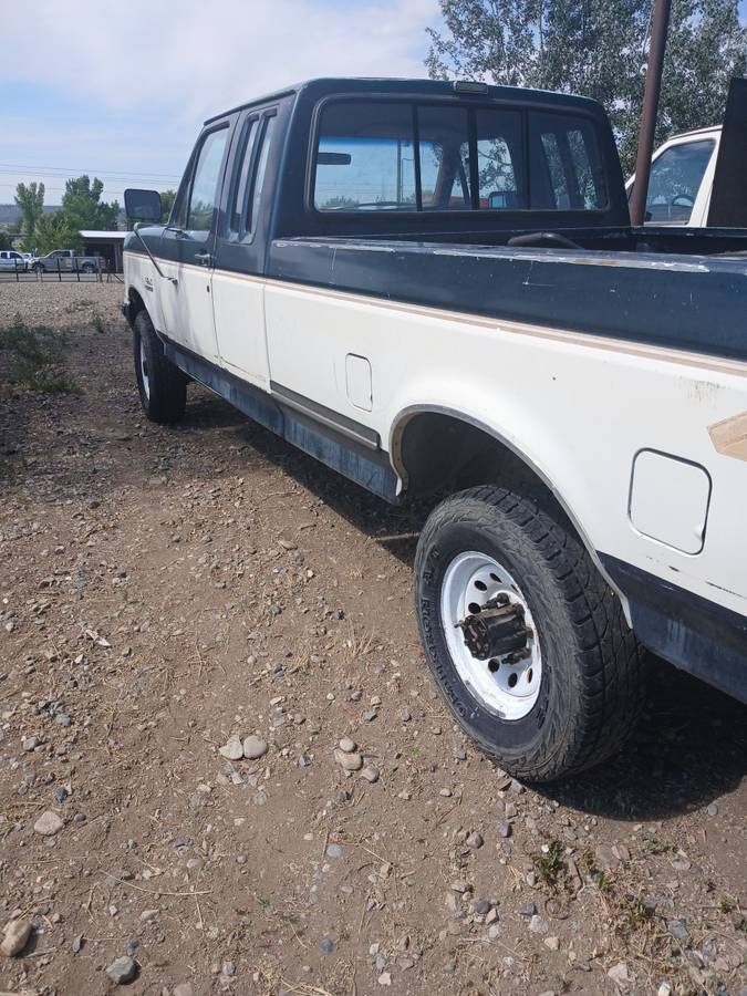 Ford-f250-xlt-4x4-diesel-1991-green-17