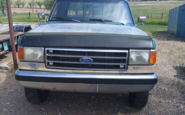 Ford-f250-xlt-4x4-diesel-1991-green