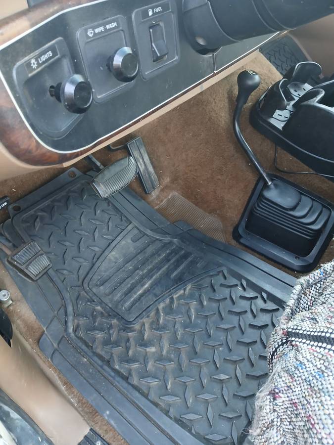 Ford-f250-xlt-4x4-diesel-1991-green-5