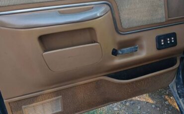Ford-f250-xlt-4x4-diesel-1991-green-9