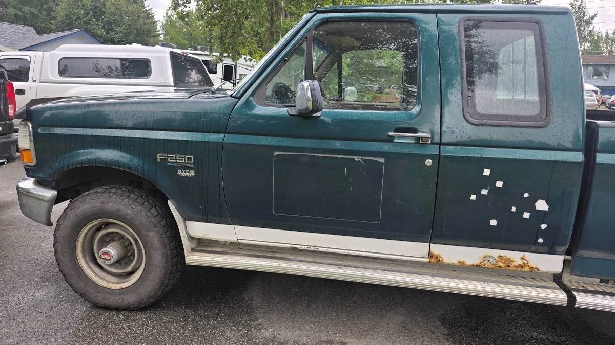 Ford-f250-xlt-4x4-diesel-1993-green-3