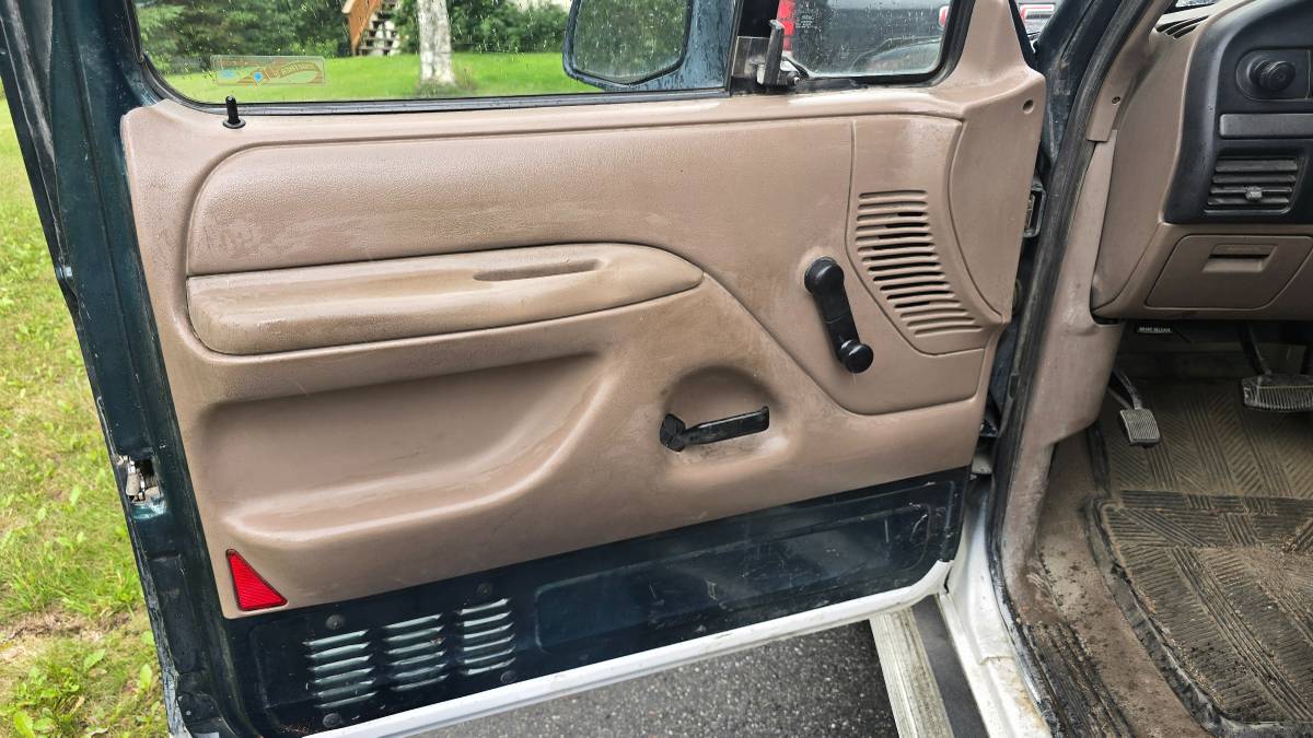 Ford-f250-xlt-4x4-diesel-1993-green-5