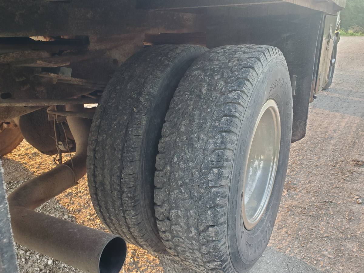 Ford-f250-xlt-4x4-diesel-1995-red-17