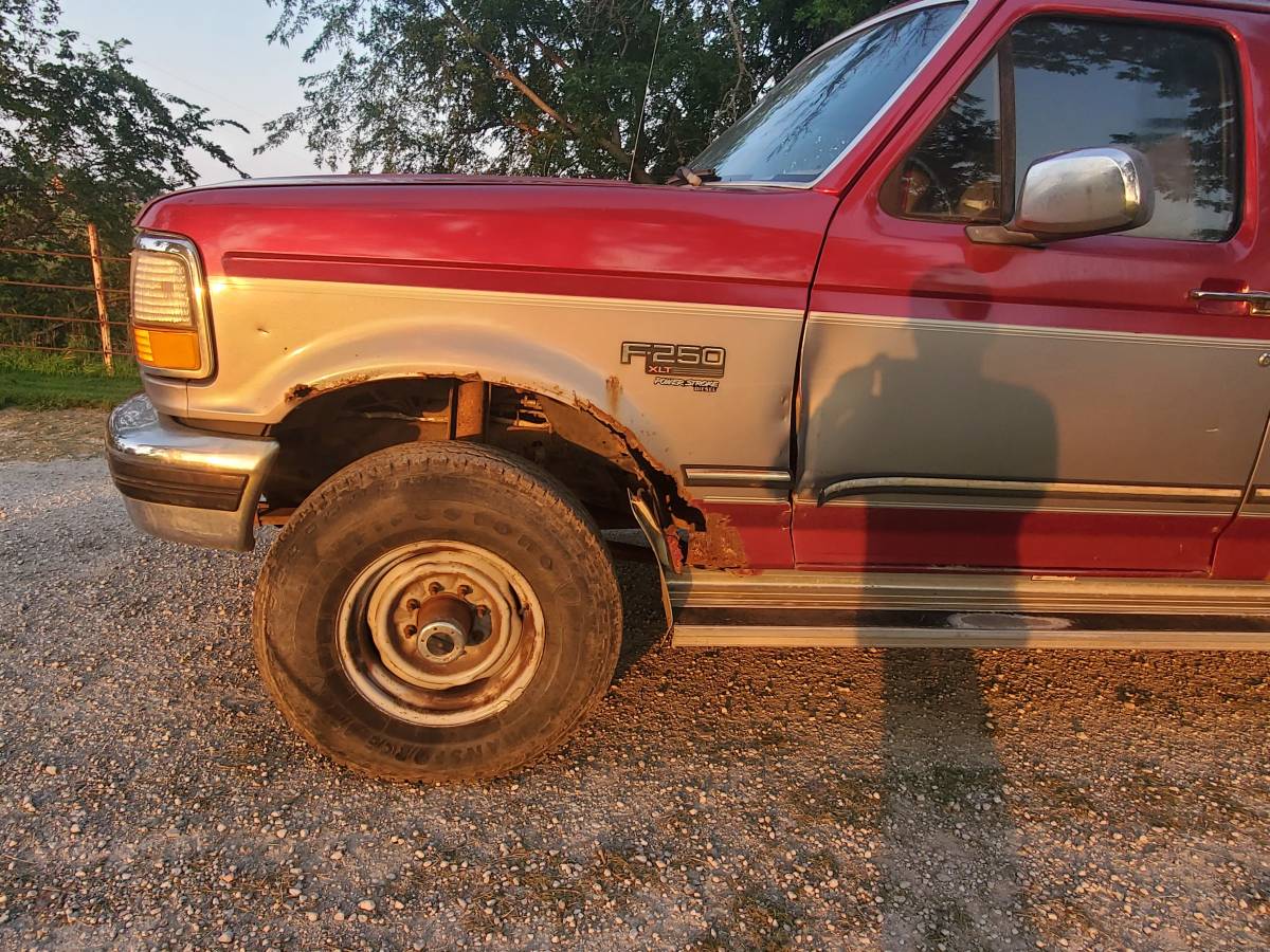 Ford-f250-xlt-4x4-diesel-1995-red-7