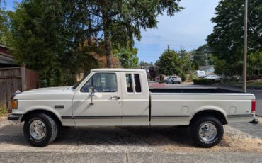 Ford-f250-xlt-lariat-1988-white