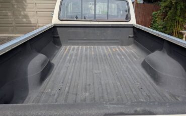 Ford-f250-xlt-lariat-1988-white-5