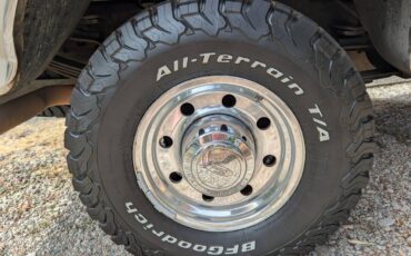 Ford-f250-xlt-lariat-1988-white-6