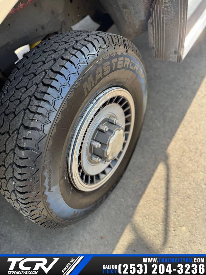 Ford-f250-xlt-lariat-gas-truck-1990-red-22