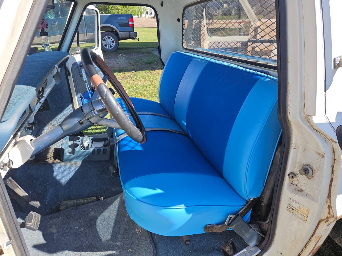 Ford-f350-1970-white-14