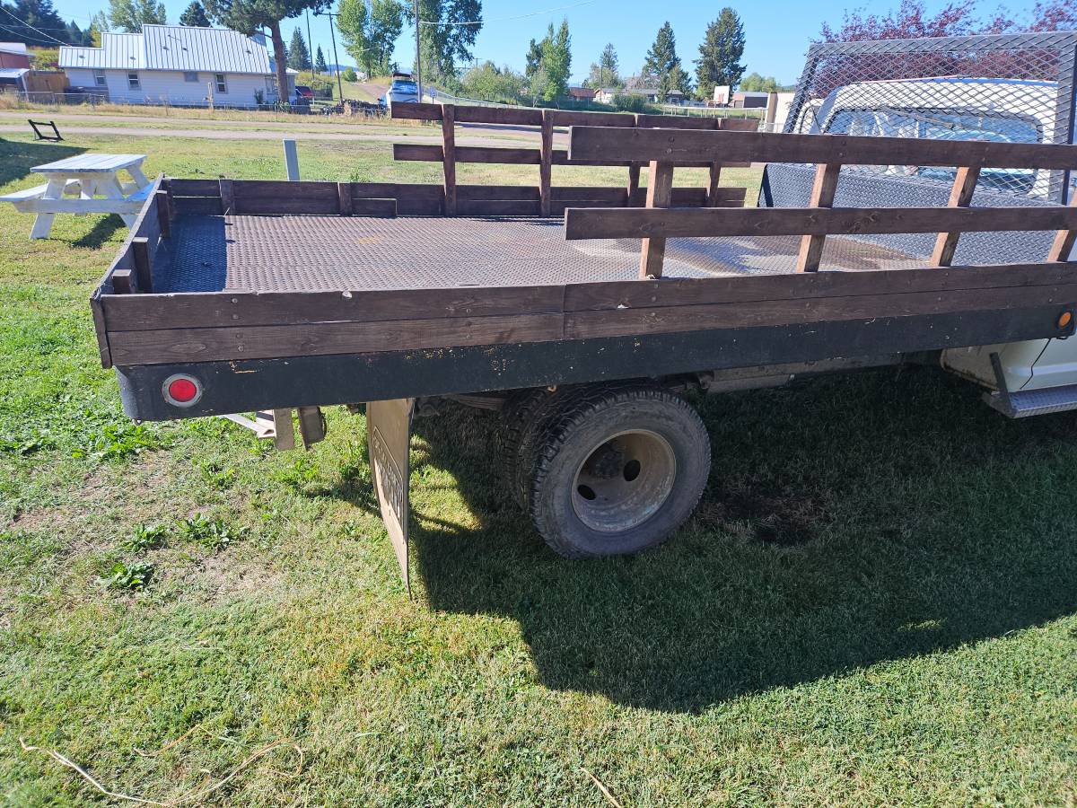Ford-f350-1970-white-22