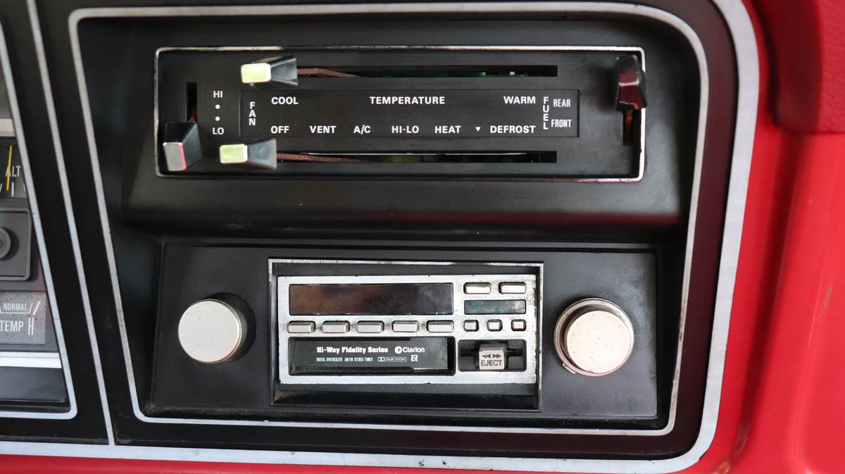 Ford-f350-1979-13