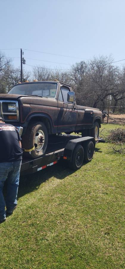 Ford-f350-1984-2