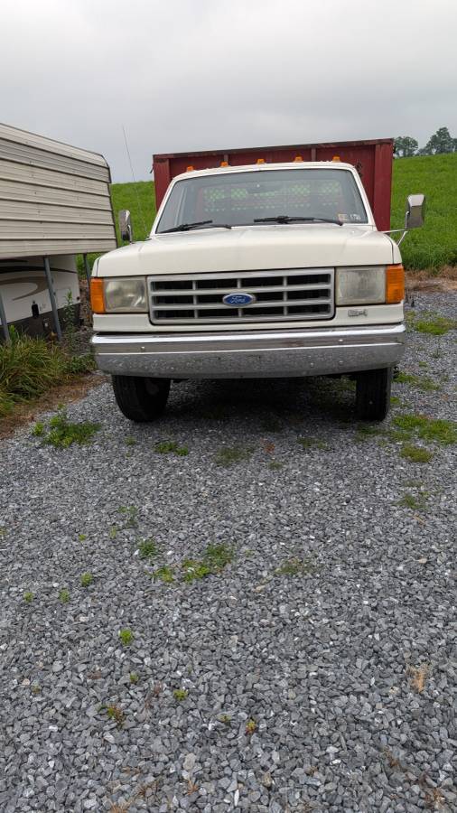 Ford-f350-1989-white-3
