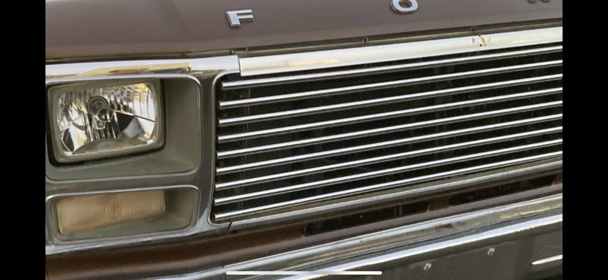 Ford-f350-4x4-1980-brown-4