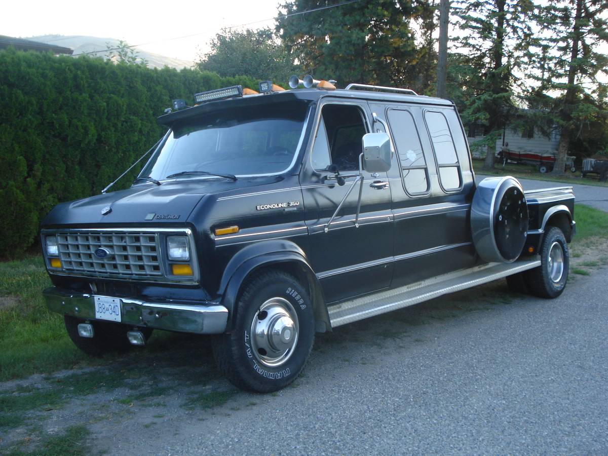Ford-f350-centurion-dually-diesel-1985-black-1