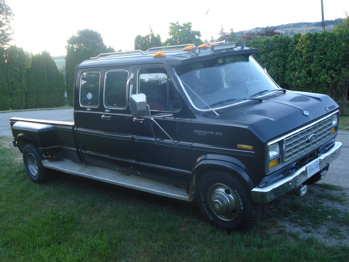 Ford-f350-centurion-dually-diesel-1985-black-2