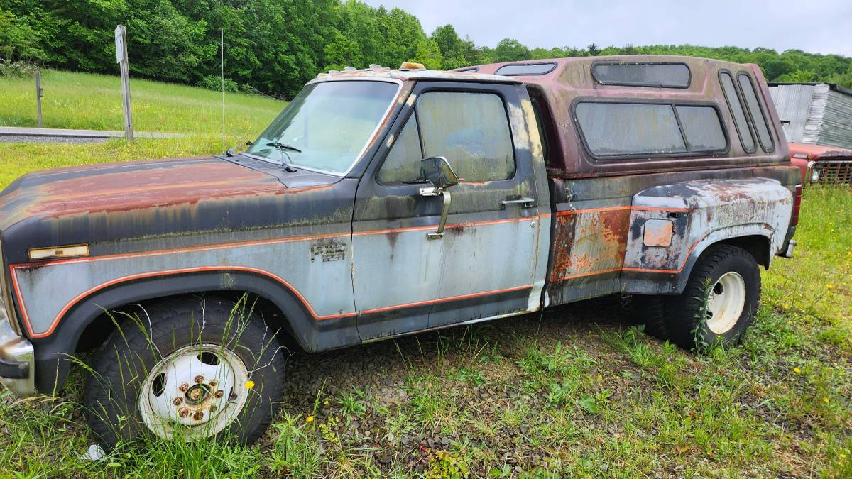 Ford-f350-diesel-1983