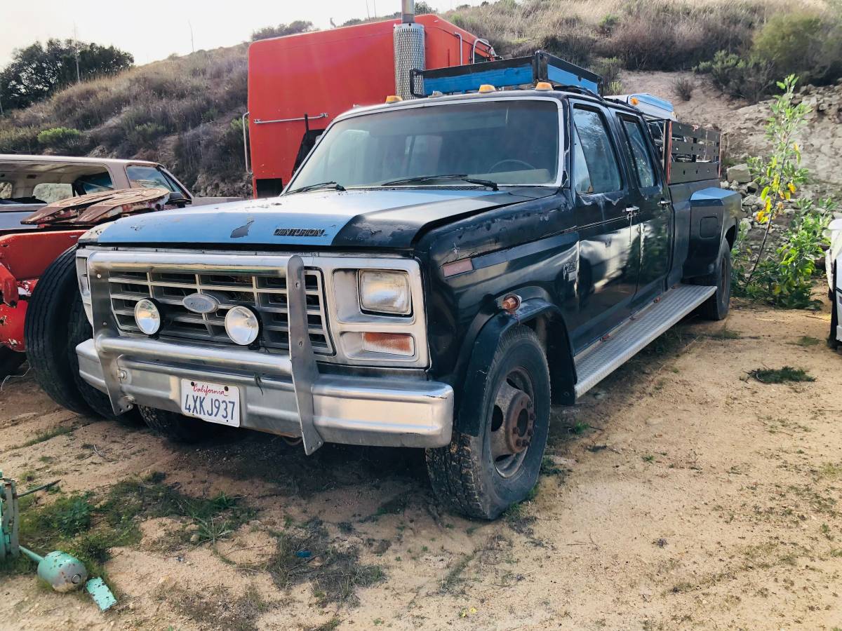 Ford-f350-diesel-1985-black-1