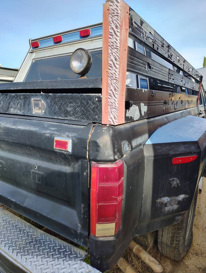 Ford-f350-diesel-1985-black-2