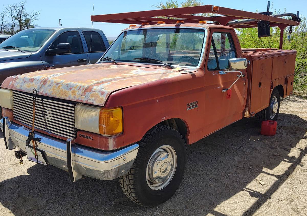 Ford-f350-diesel-1990-red-1
