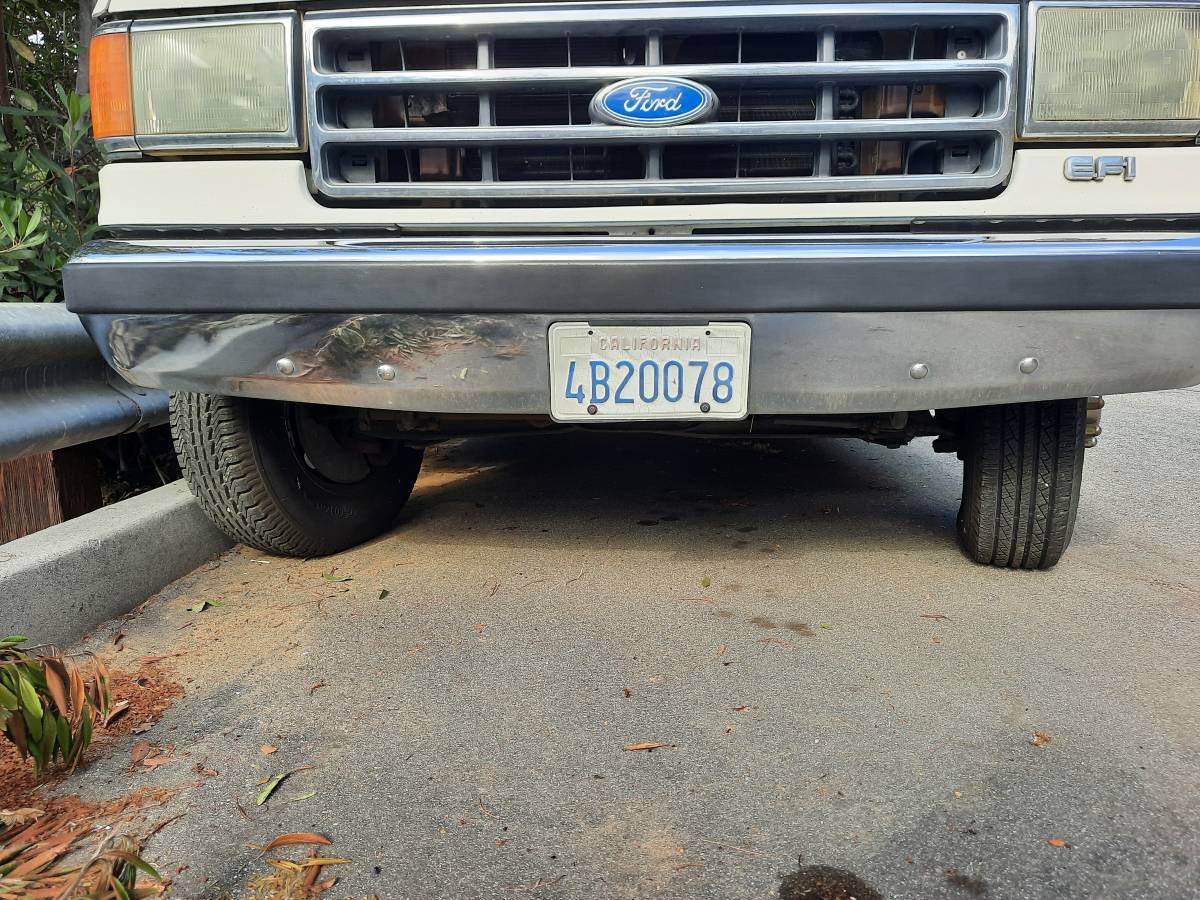 Ford-f350-lariat-crew-cab-dually-1990-white-18