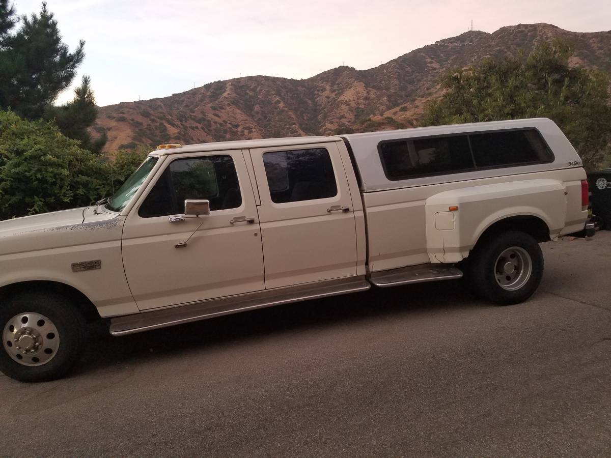 Ford-f350-lariat-crew-cab-dually-1990-white-5