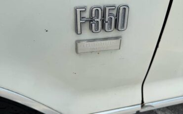 Ford-f350-super-cab-camper-special-1976-green-13