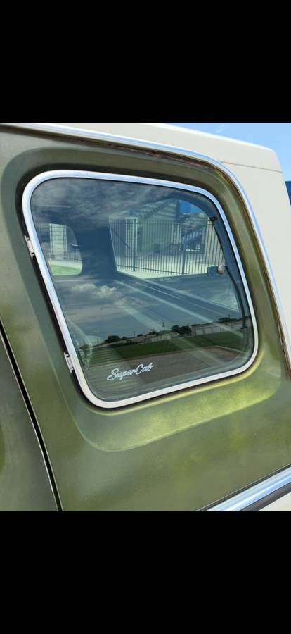 Ford-f350-super-cab-camper-special-1976-green-6