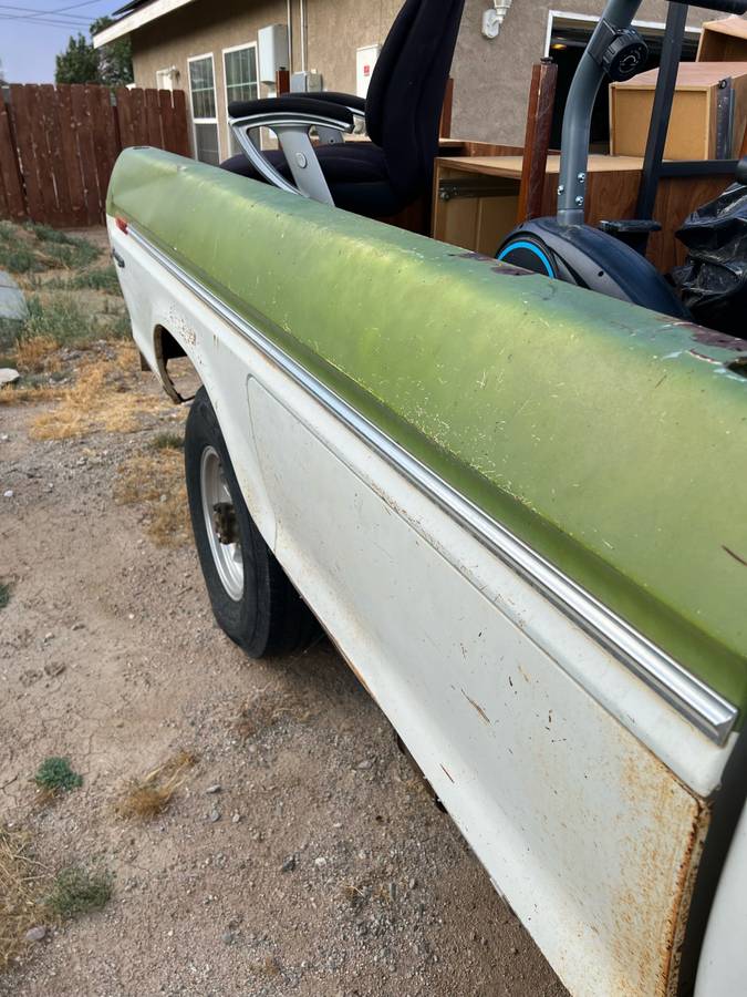 Ford-f350-super-camper-special-1973-green-15