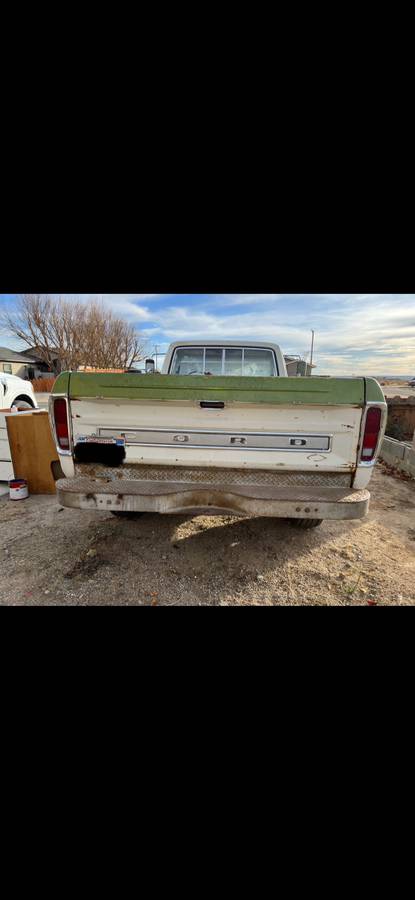 Ford-f350-super-camper-special-1973-green-3