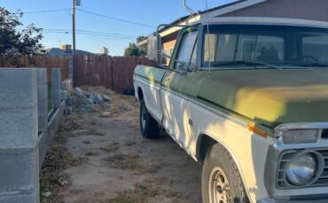 Ford-f350-super-camper-special-1973-green-4