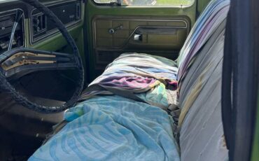 Ford-f350-super-camper-special-1973-green-6