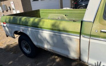 Ford-f350-super-camper-special-1973-green-9