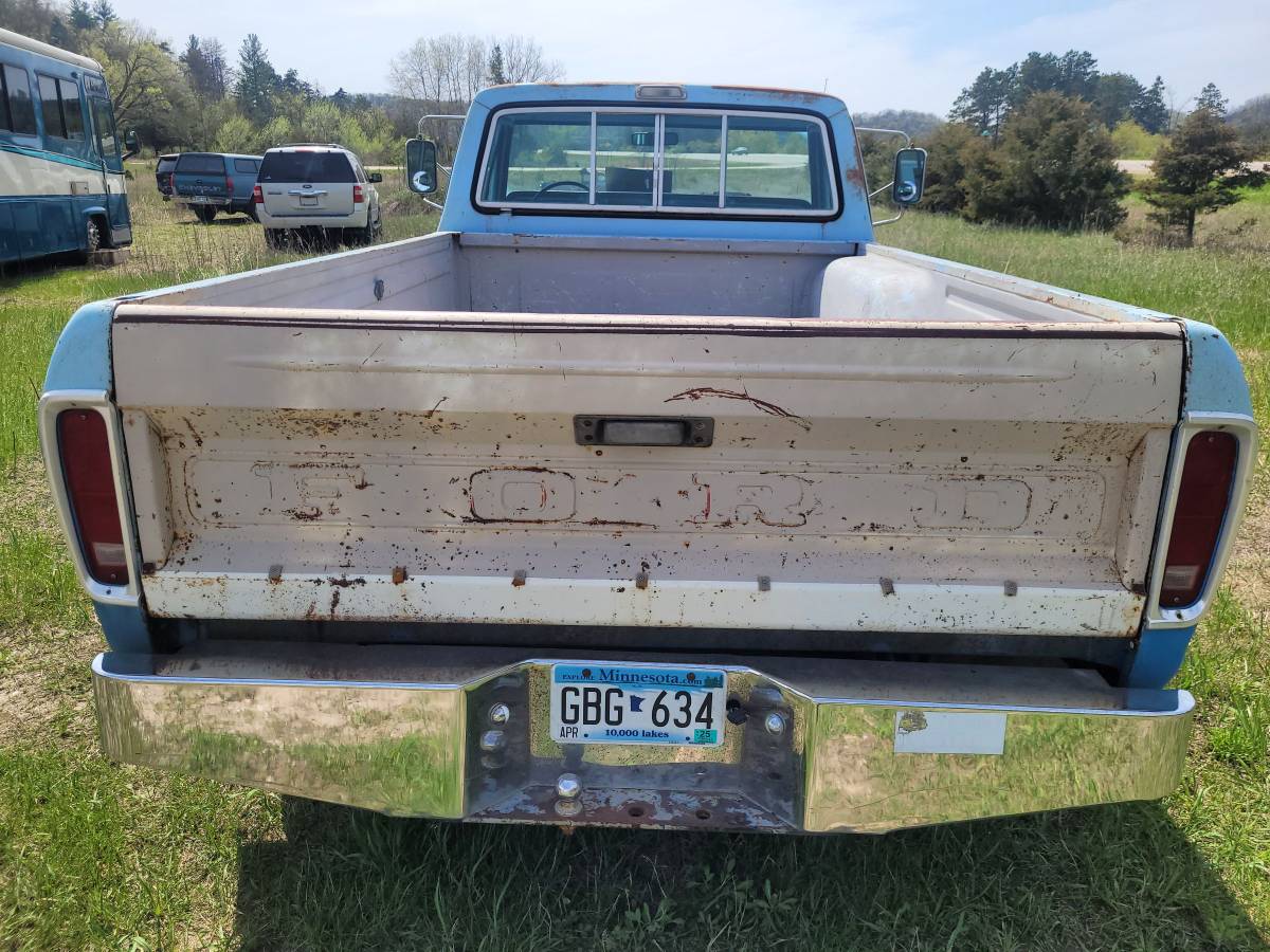 Ford-f350-super-camper-special-1975-custom-15