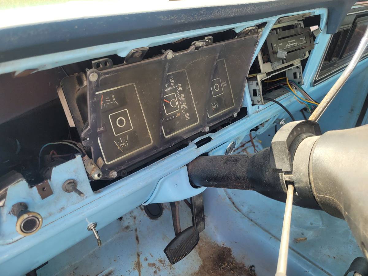 Ford-f350-super-camper-special-1975-custom-18