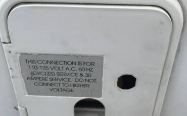 Ford-f350-super-duty-1987-white-3