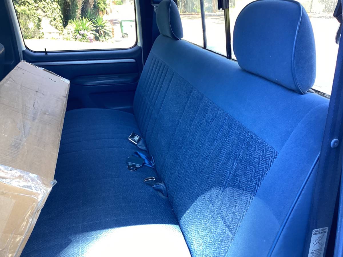 Ford-f350-super-duty-crew-cab-1995-white-3