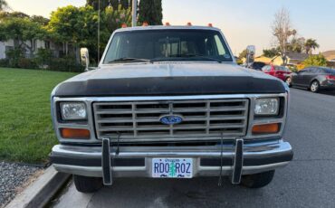 Ford-f350-super-duty-crew-cab-diesel-1985-blue